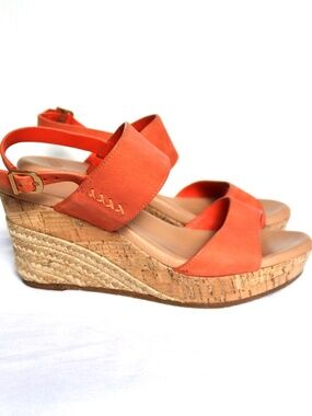 UGG Elena Orange Leather Platform Wedge Heels Cork Jute Women's Size 6.5 Summer